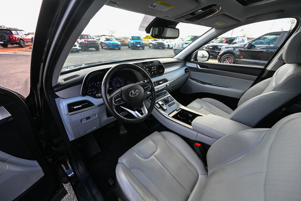 Used 2020 Hyundai Palisade SEL w/ Premium Package image 19