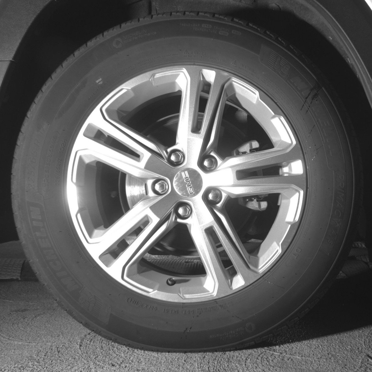 Used 2024 GMC Terrain SLE FWD image 15