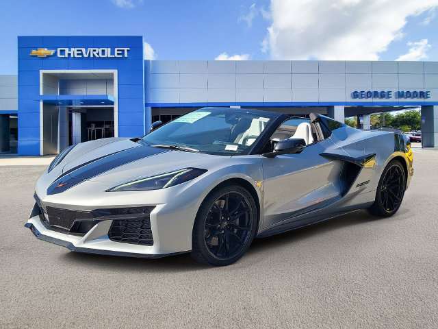 New 2027 Chevrolet Corvette Grand Sport w/ Z52 Sport Performance Package RWD image 2