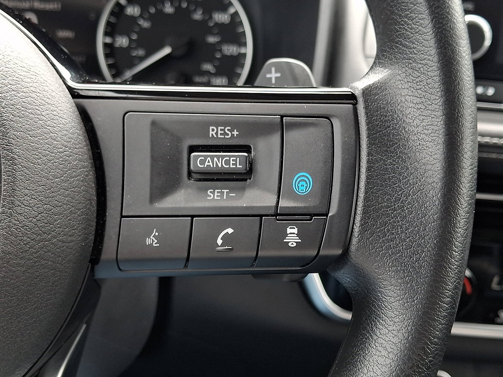 Used 2022 Nissan Rogue SV AWD/4WD image 24