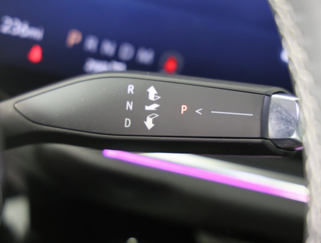 Used 2025 Buick Envision Preferred image 25