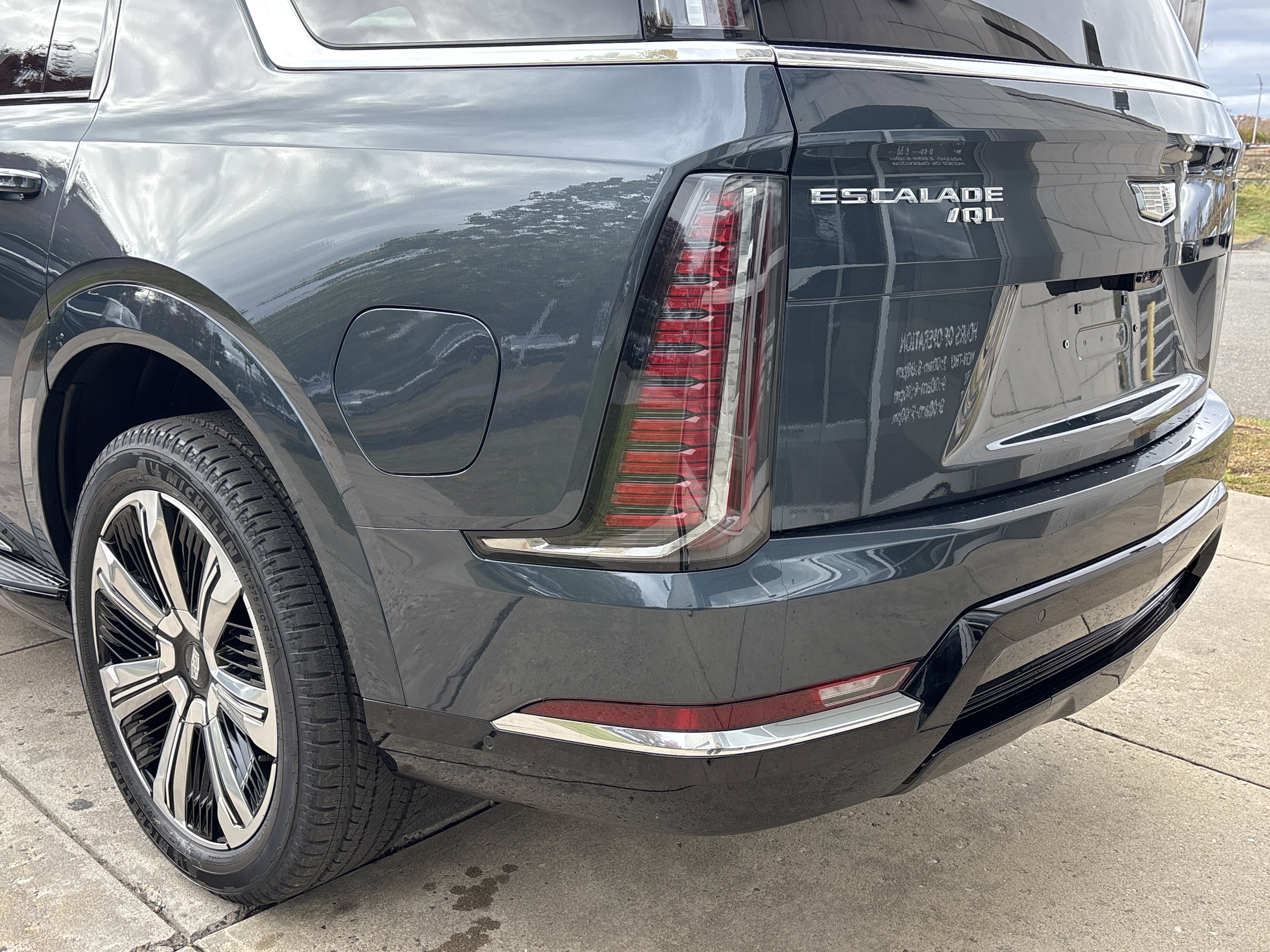 New 2026 Cadillac Escalade IQL Luxury image 22