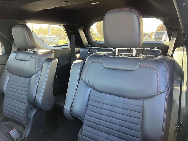 New 2026 Ford Explorer ST-Line w/ ST-Line Street Pack image 27