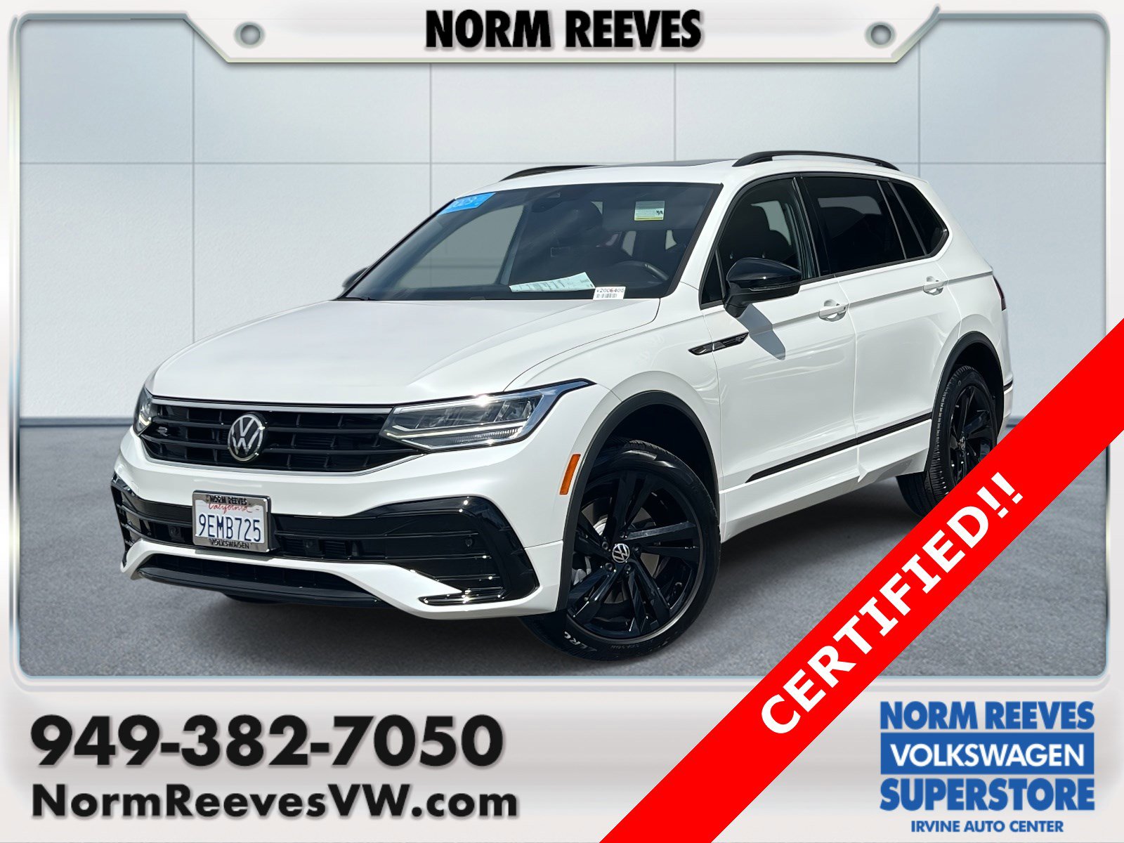 Used 2023 Volkswagen Tiguan SE R-Line image 1