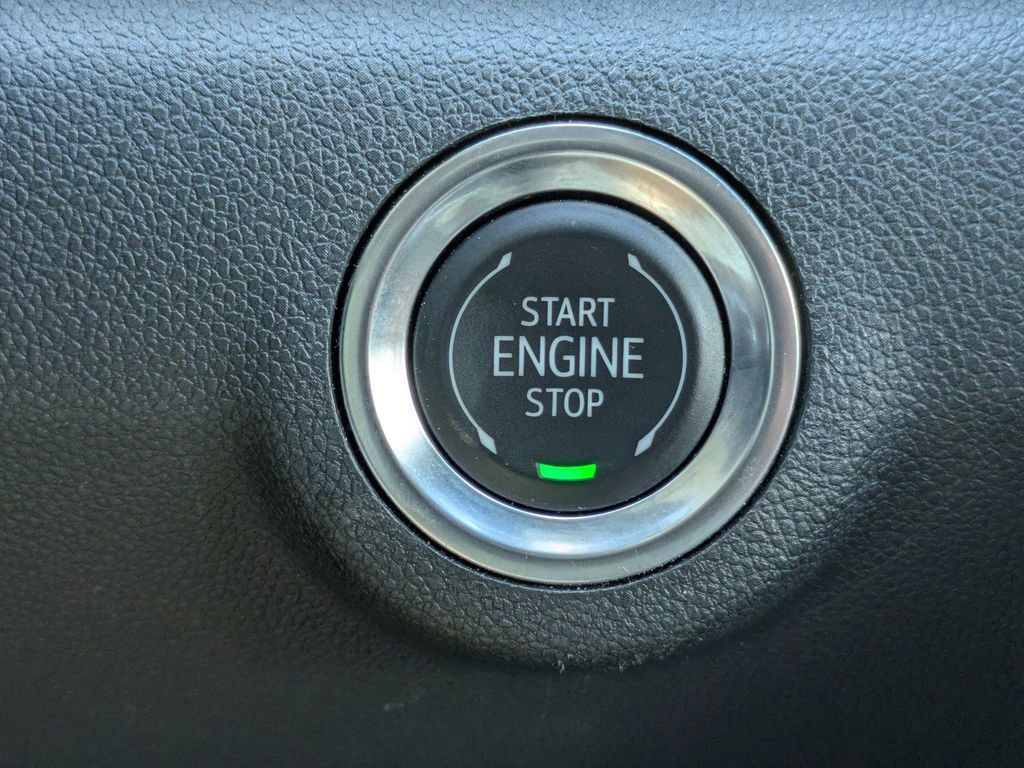 Used 2025 GMC Terrain Elevation image 28