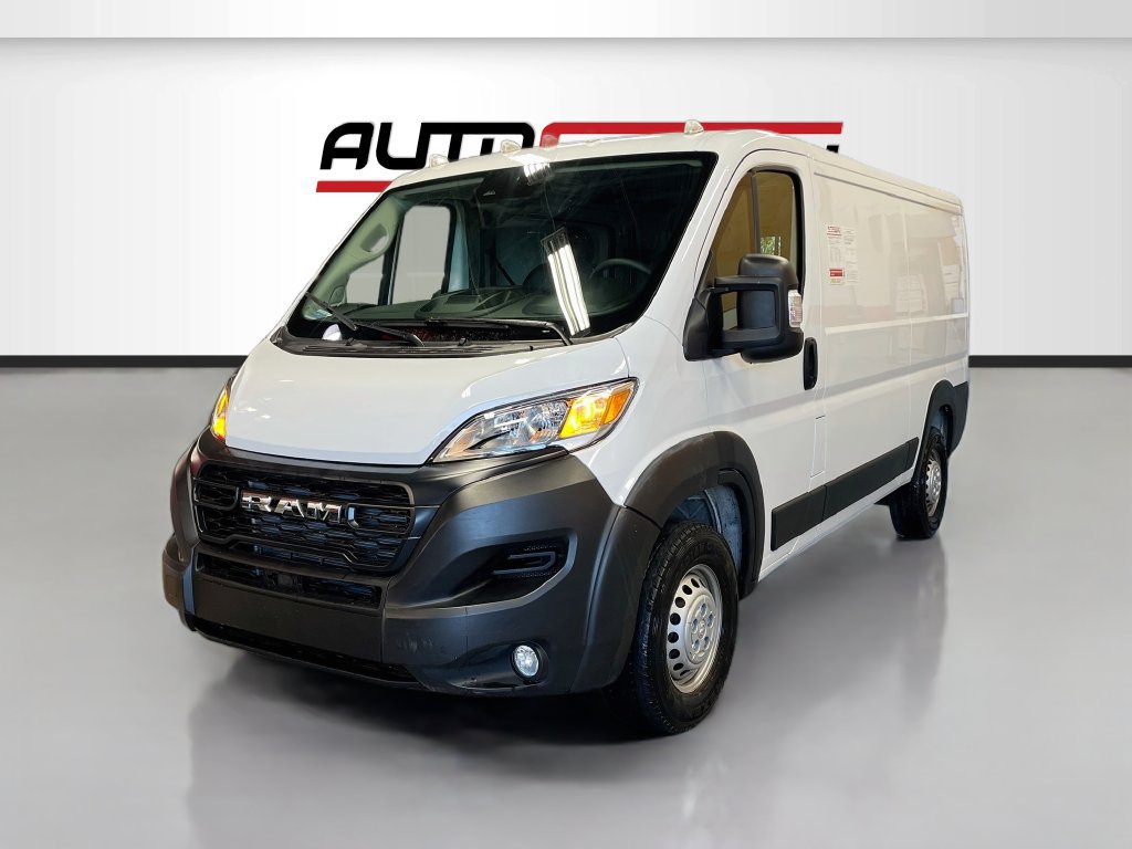 Used 2025 RAM ProMaster 2500 w/ U-Haul Equipment Group FWD image 3
