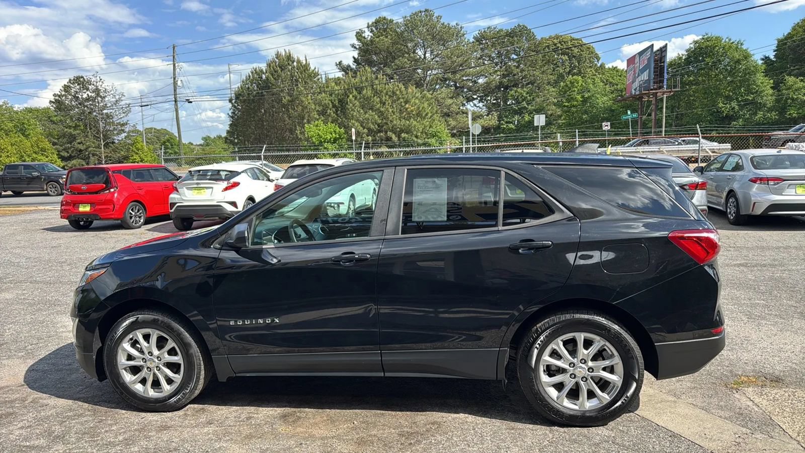 Used 2021 Chevrolet Equinox LS w/ LS Convenience Package FWD image 6
