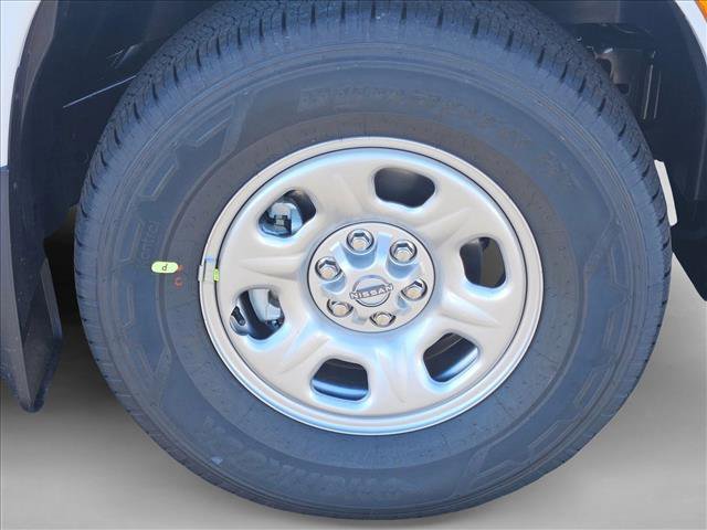 New 2026 Nissan Frontier S image 9