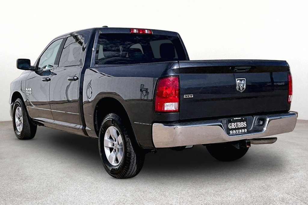 Used 2021 RAM 1500 Classic SLT RWD image 15