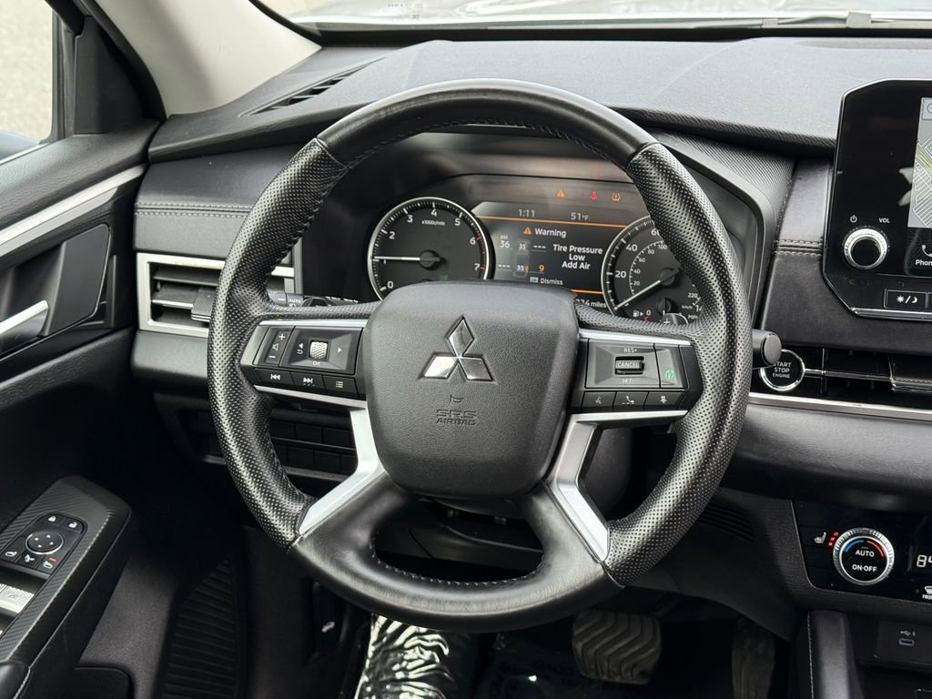 Used 2024 Mitsubishi Outlander SE image 20