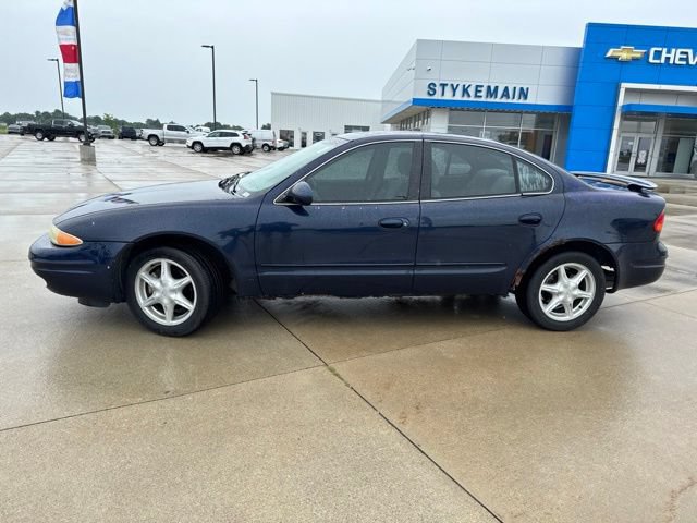 Used 2001 Oldsmobile Alero GL w/ Sun & Sound Pkg FWD image 2