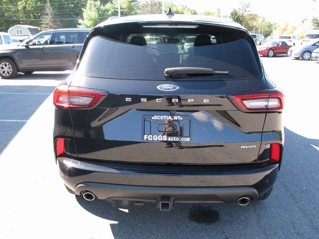 Used 2024 Ford Escape ST-Line Select w/ Tech Pack #2 image 5