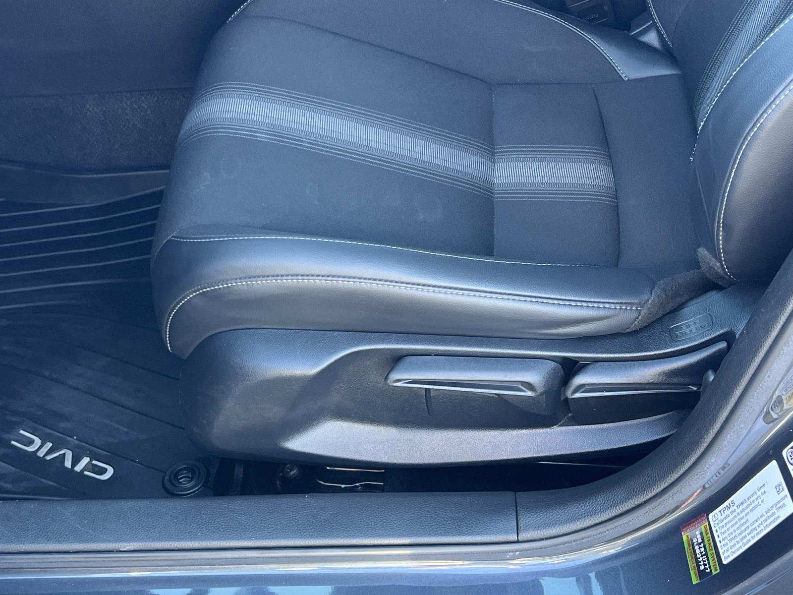 Certified 2023 Honda Civic Sport image 17