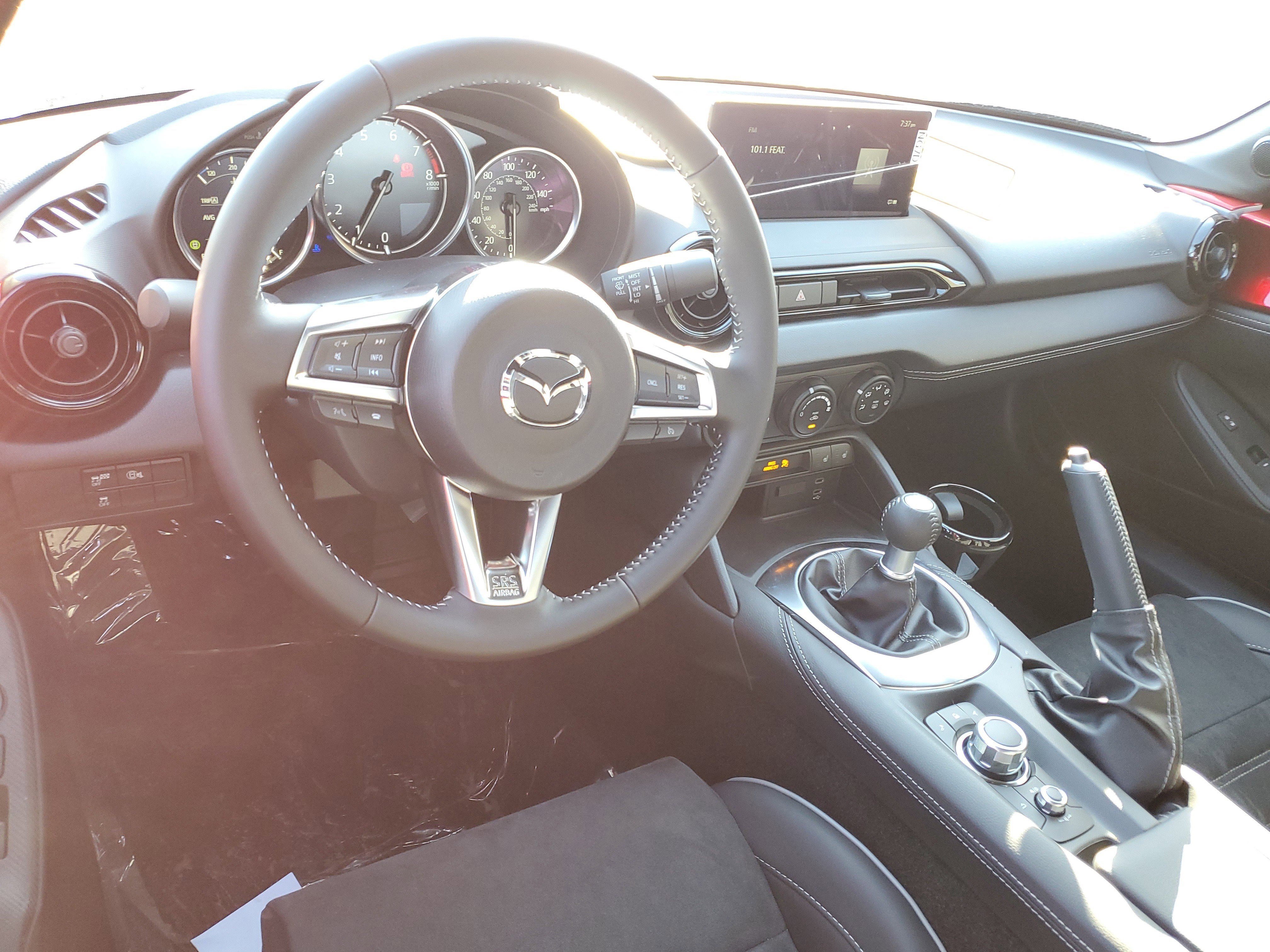 New 2025 MAZDA MX-5 Miata Club w/ Brembo/BBS Recaro Package image 10