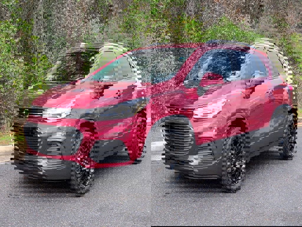 Certified 2022 Chevrolet Trax LT w/ Sport Edition image 8