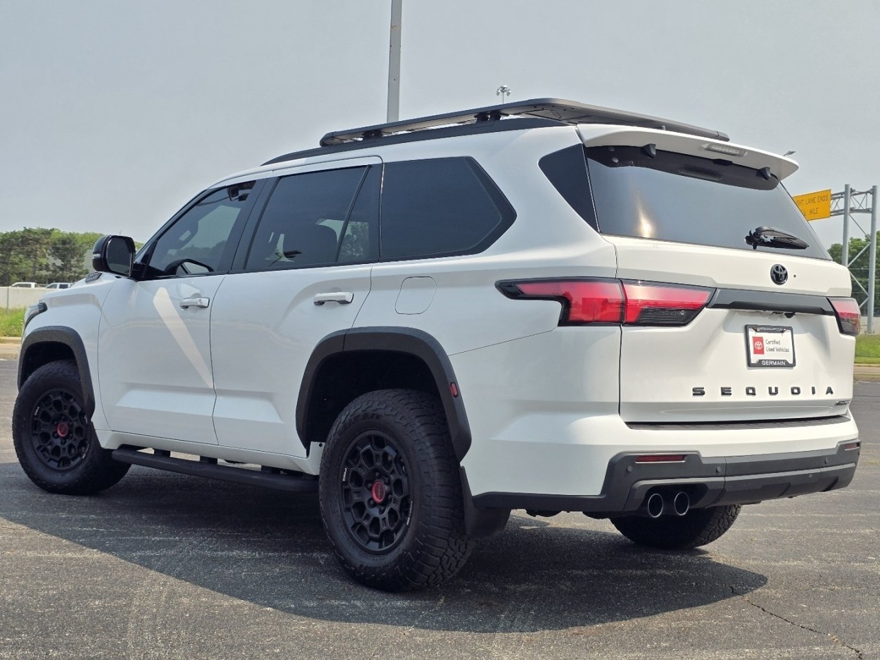 Certified 2025 Toyota Sequoia TRD Pro AWD/4WD image 17