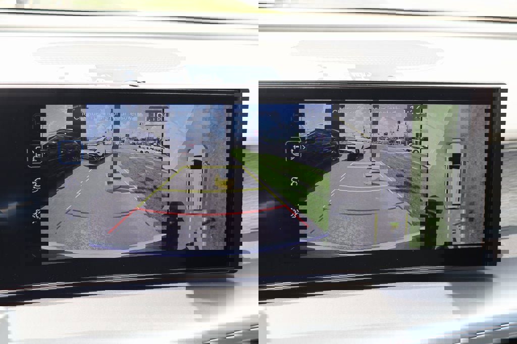 New 2026 Hyundai Ioniq 9 SEL image 4