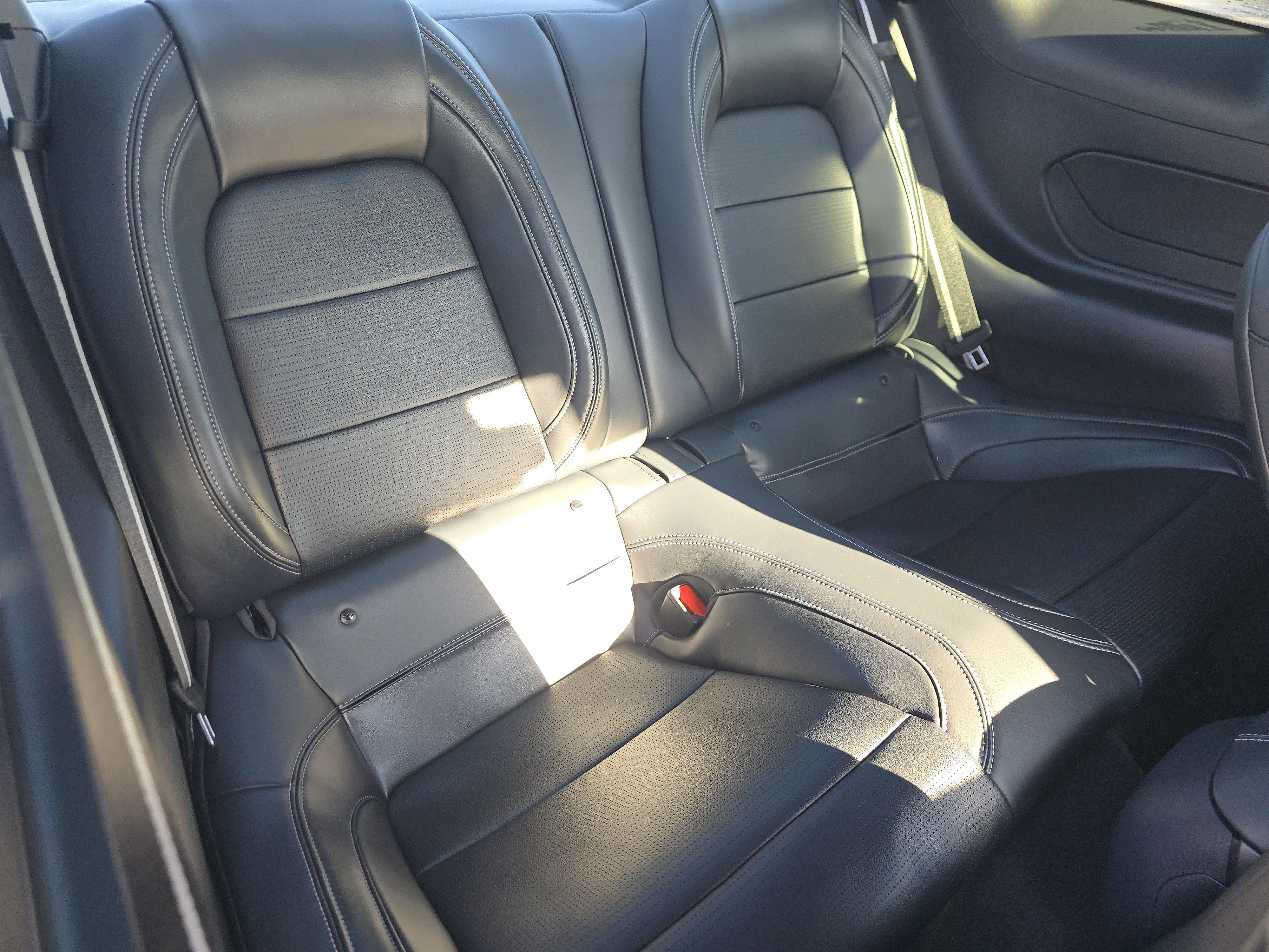 Used 2024 Ford Mustang GT Premium image 17