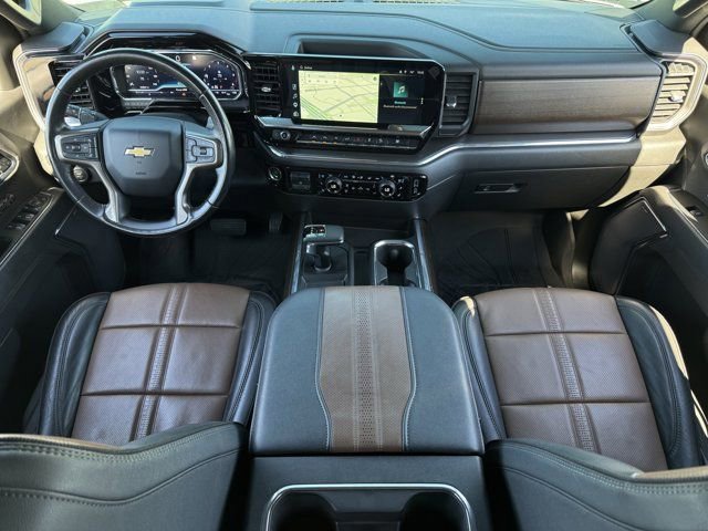 Used 2023 Chevrolet Silverado 1500 High Country w/ Technology Package AWD/4WD image 11