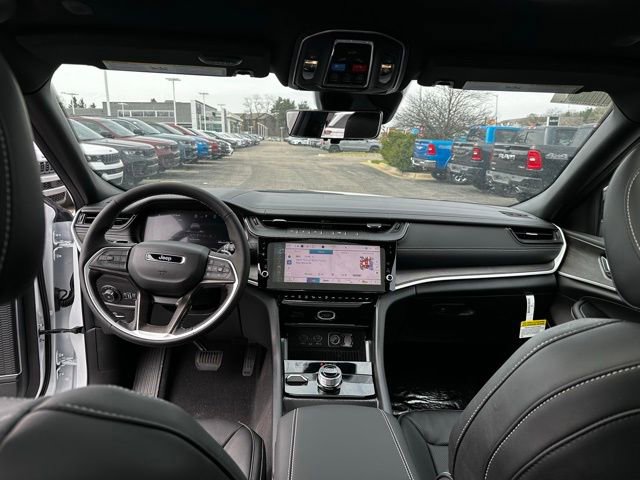 New 2026 Jeep Grand Cherokee L Limited image 39