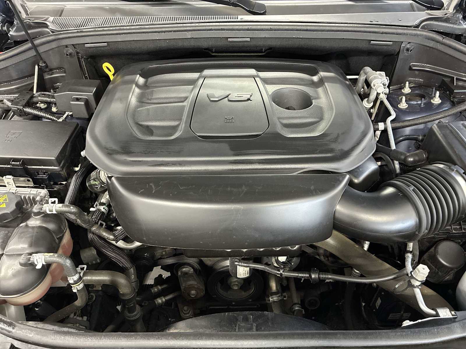 Certified 2019 Jeep Grand Cherokee Limited w/ Luxury Group II image 18