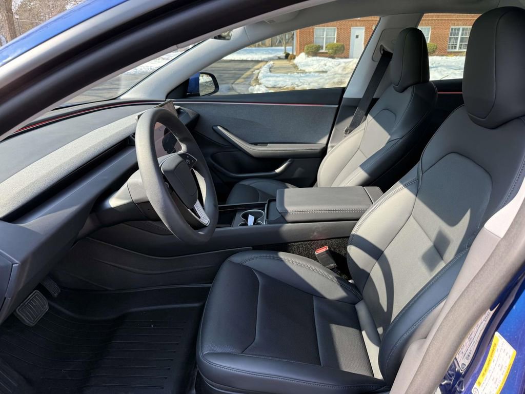 Used 2025 Tesla Model 3 Long Range image 13