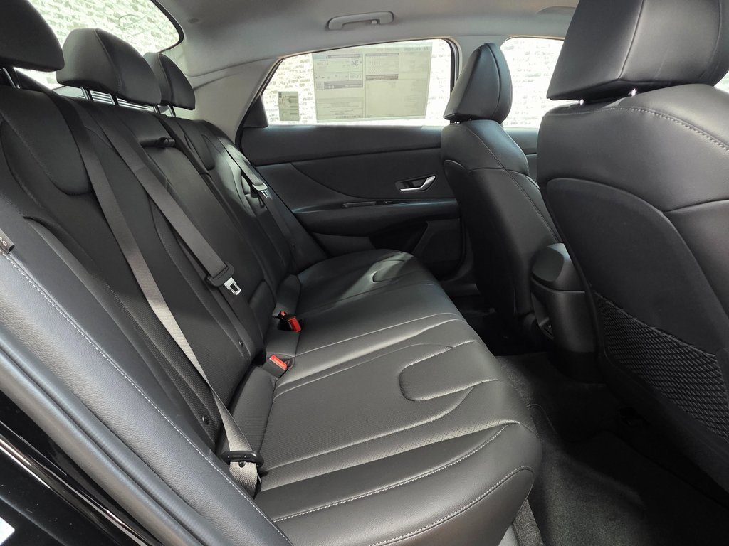 New 2026 Hyundai Elantra Limited image 11