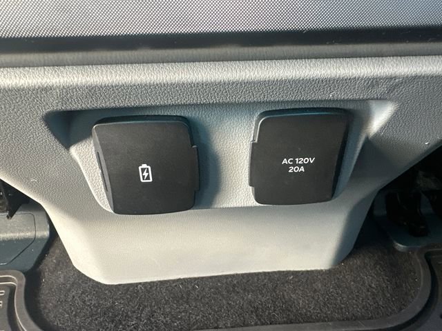 Certified 2023 Ford F150 Limited image 18