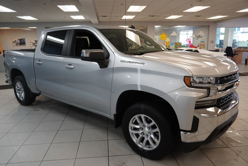 Used 2020 Chevrolet Silverado 1500 LT w/ All-Star Edition AWD/4WD image 15