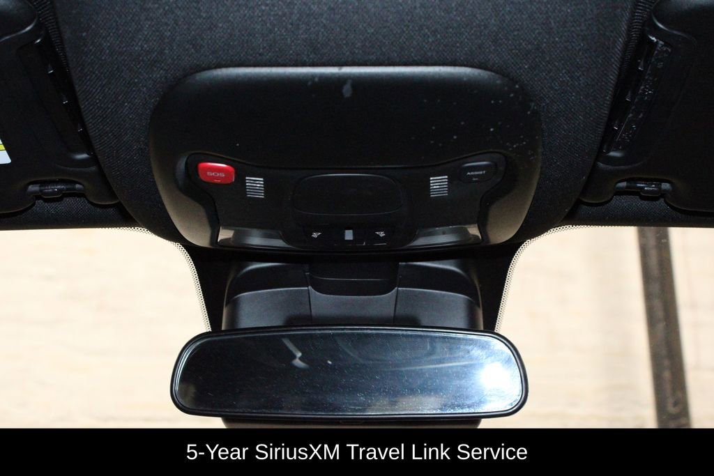 Used 2021 Jeep Renegade Latitude image 28