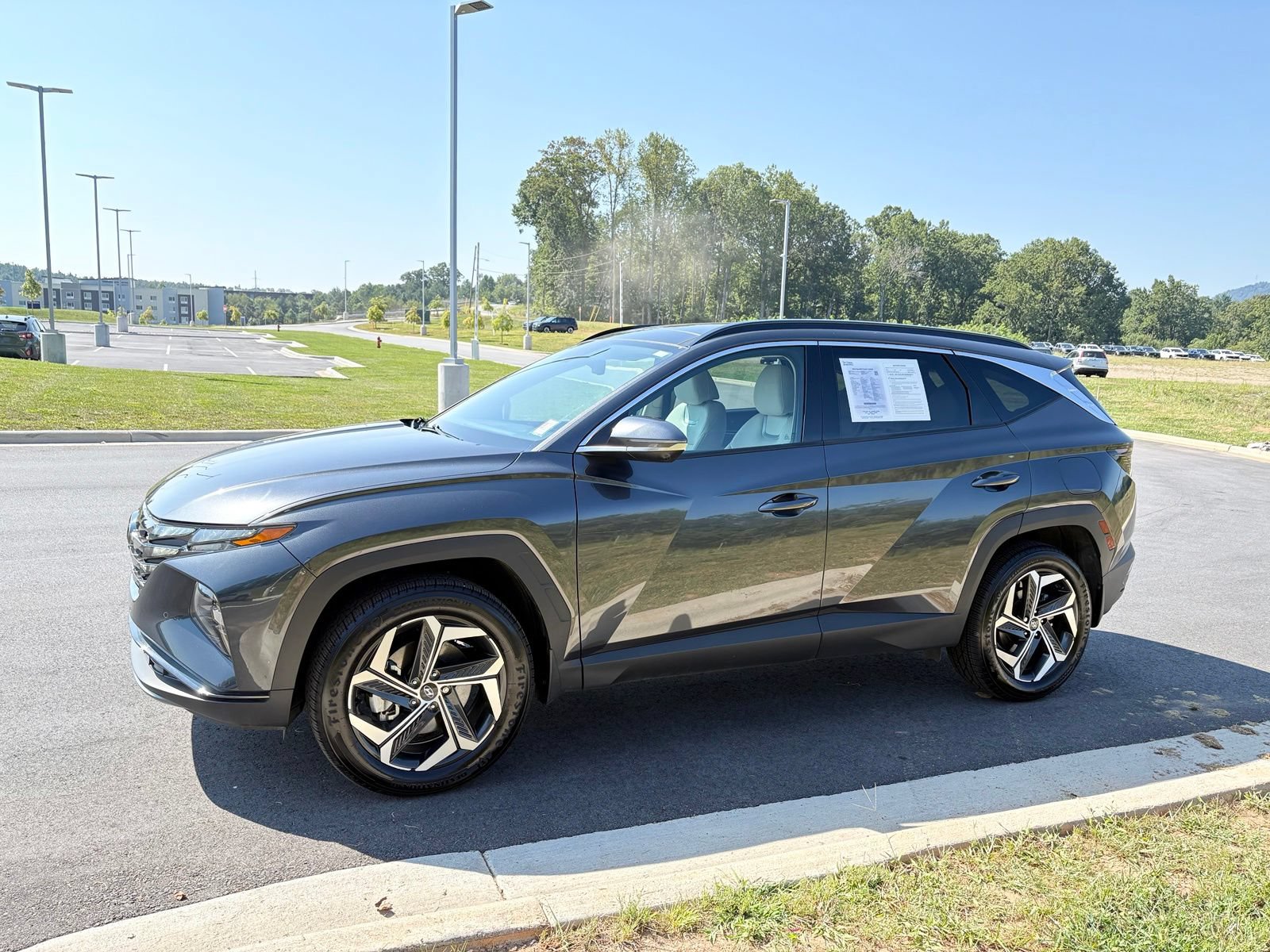 Used 2023 Hyundai Tucson Limited AWD/4WD image 4