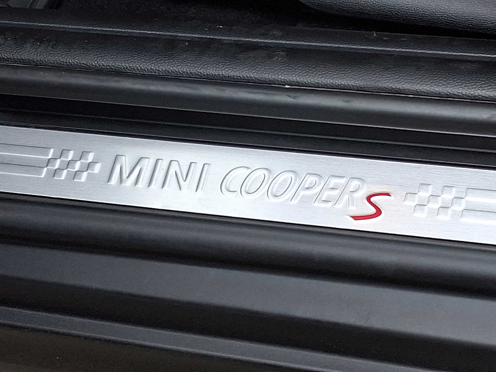 Certified 2024 MINI Cooper S FWD image 29