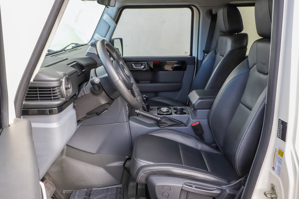 Used 2024 INEOS Grenadier Fieldmaster Edition image 44