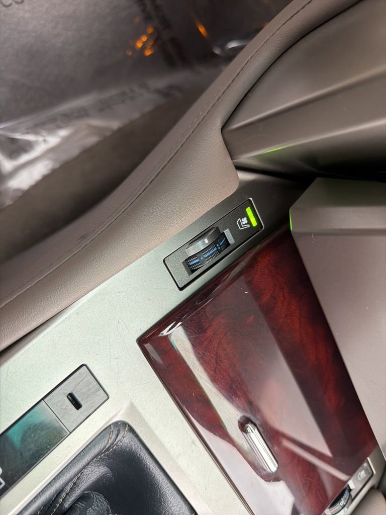 Used 2012 Lexus GX 460 w/ Comfort Plus Pkg image 18