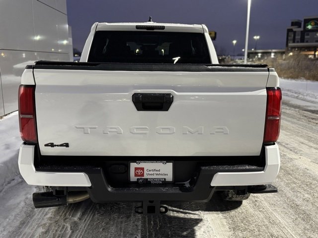 Certified 2024 Toyota Tacoma TRD Off-Road image 38