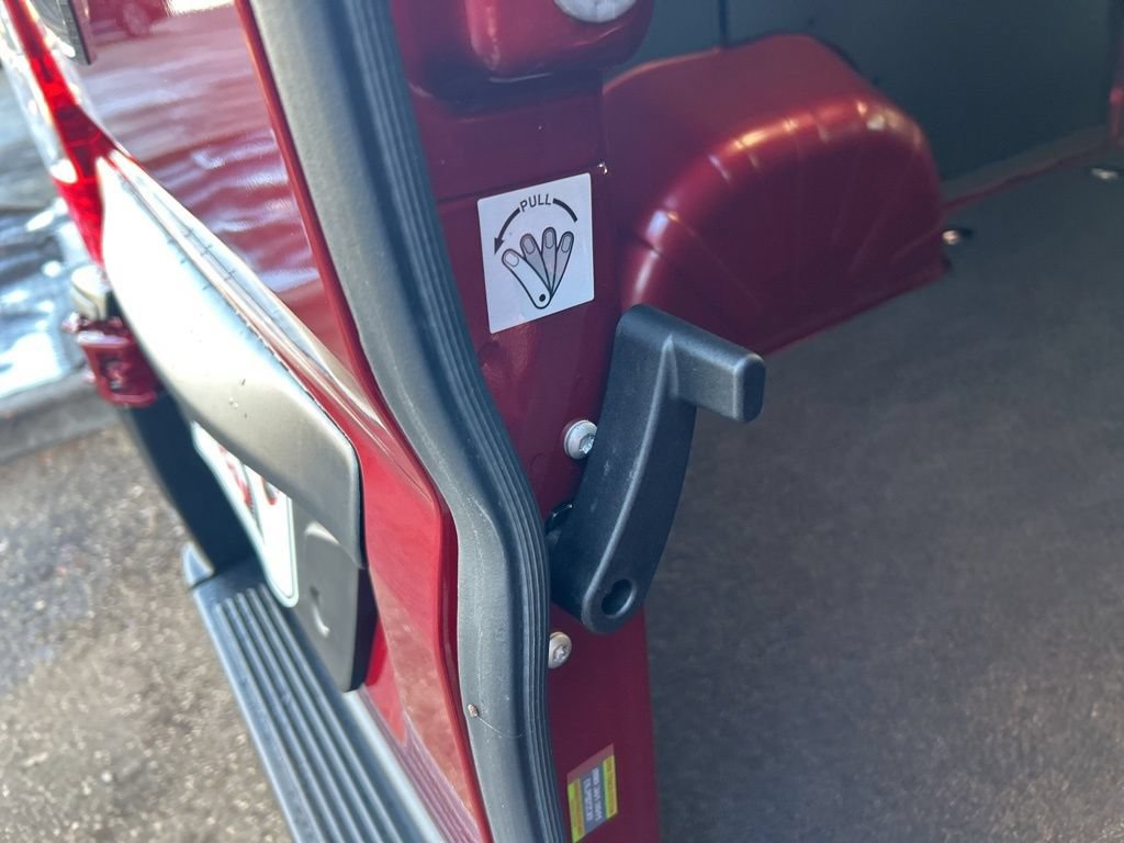 New 2026 RAM ProMaster 2500 w/ Premium Convenience Group FWD image 32