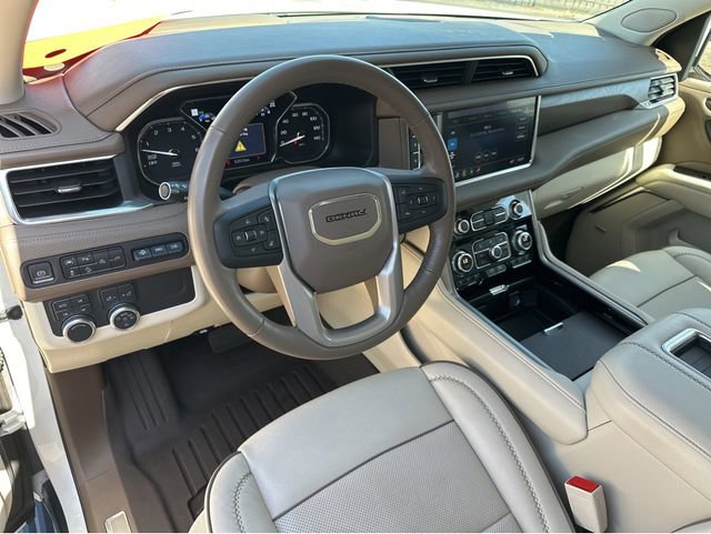 Certified 2021 GMC Yukon XL Denali w/ Denali Premium Package AWD/4WD image 25