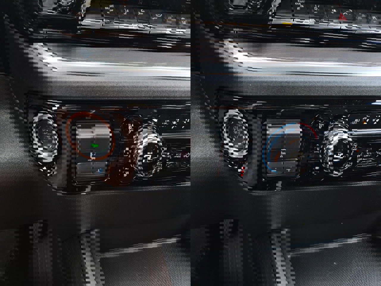 New 2026 GMC Sierra 3500 SLT w/ Texas SLT Premium Package AWD/4WD image 24