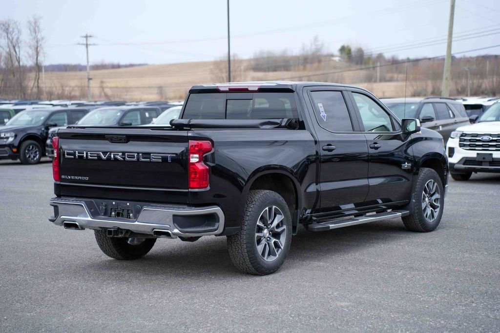 Used 2024 Chevrolet Silverado 1500 LT image 5