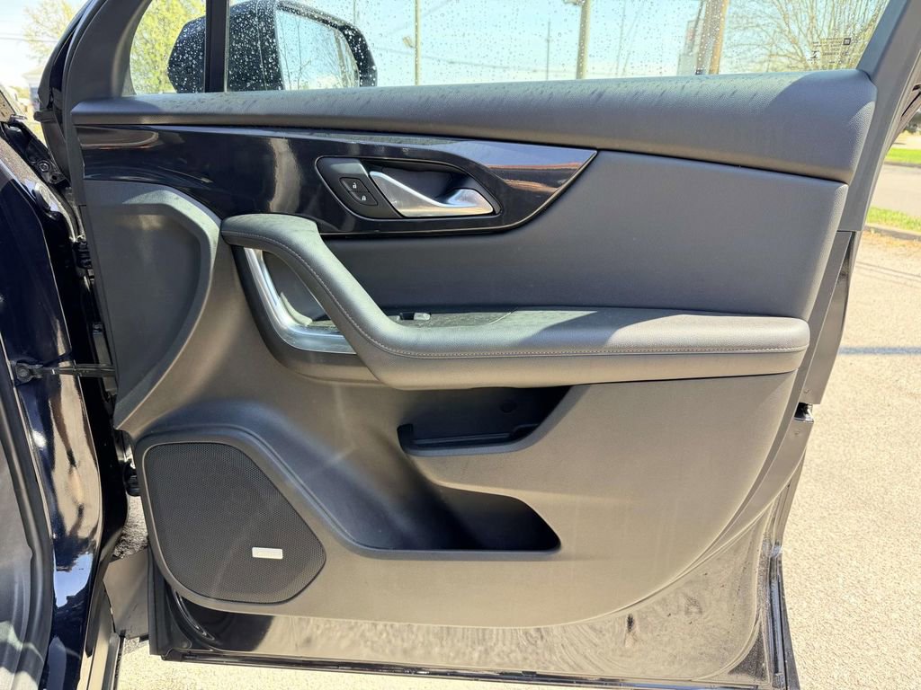 Used 2020 Chevrolet Blazer Premier w/ Driver Confidence II Package image 11