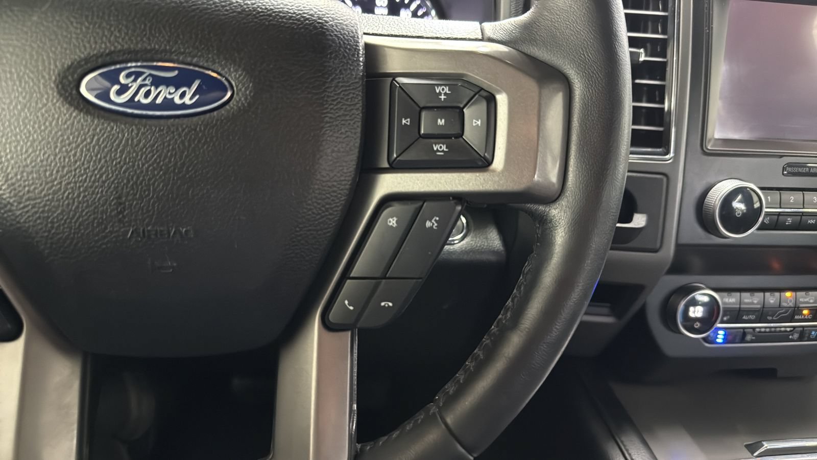 Used 2021 Ford Expedition XLT RWD image 15