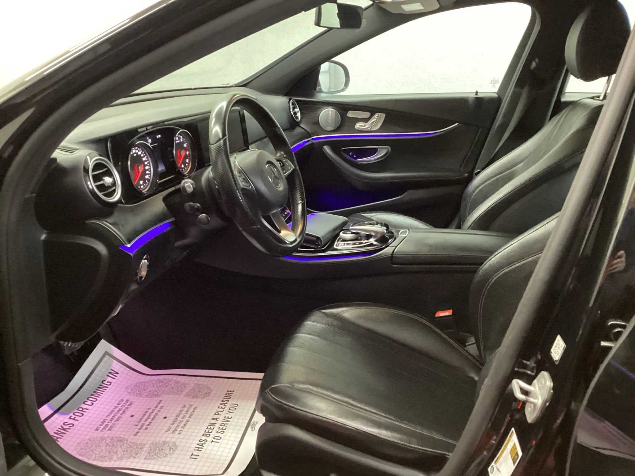 Used 2017 Mercedes-Benz E 300 4MATIC image 8