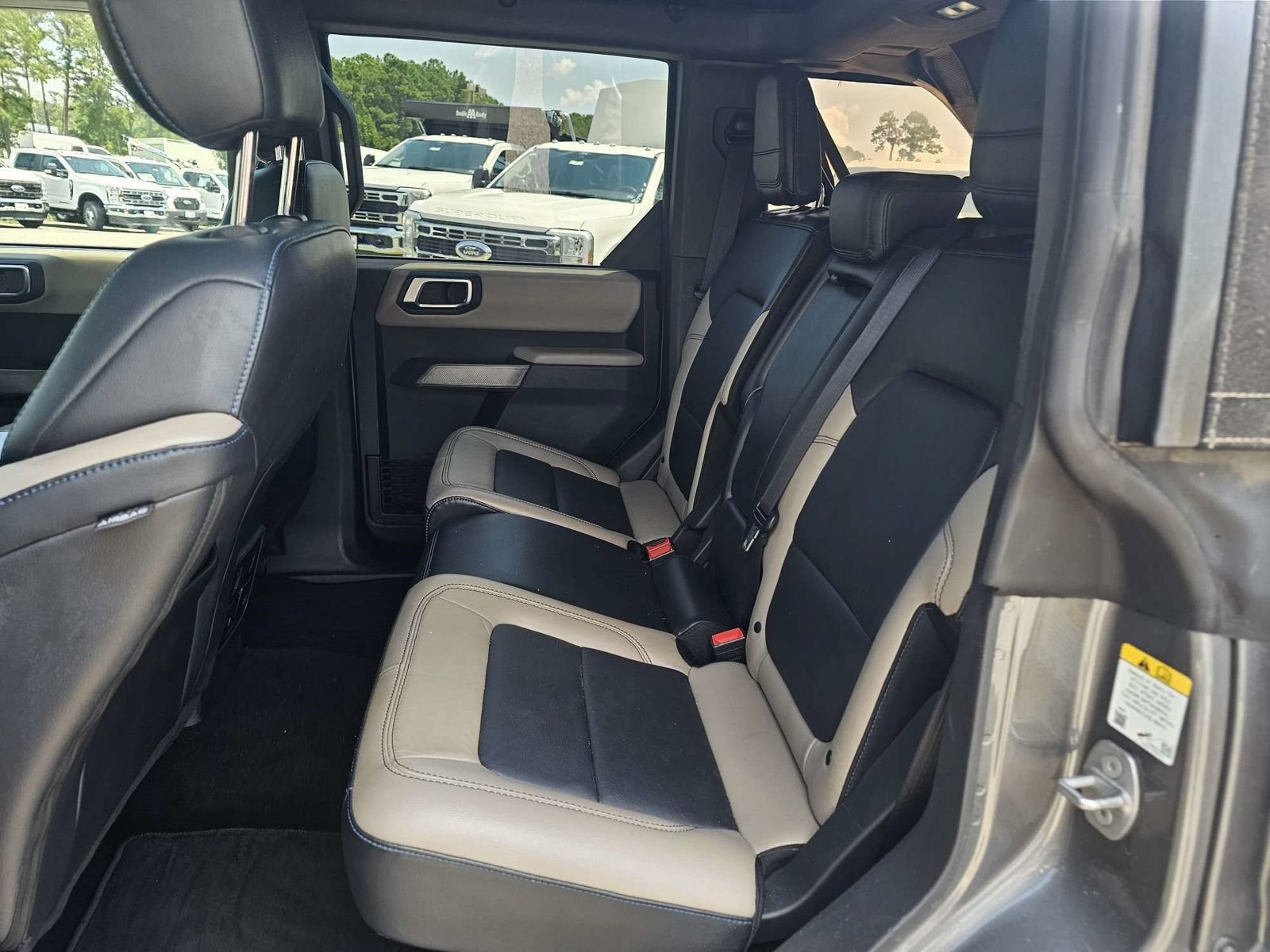 Certified 2022 Ford Bronco Wildtrak AWD/4WD image 14