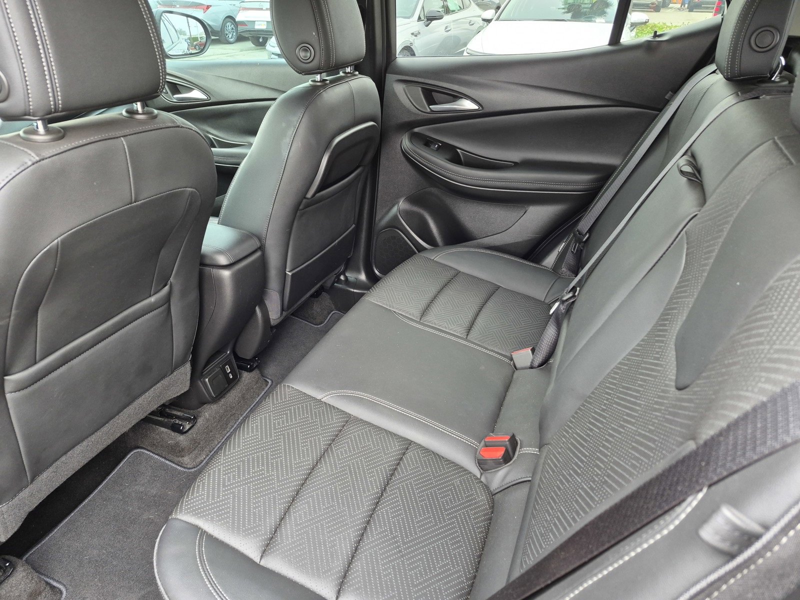 Used 2021 Buick Encore GX Essence w/ Advanced Technology Package image 13