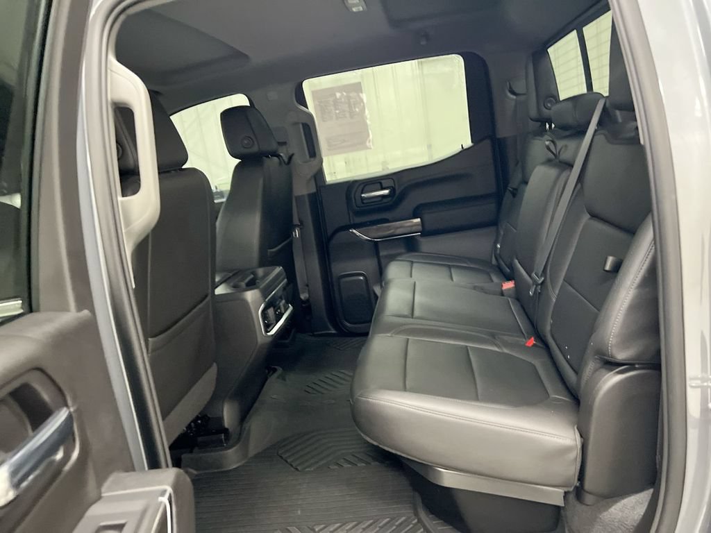 Used 2022 Chevrolet Silverado 1500 LTZ AWD/4WD image 22