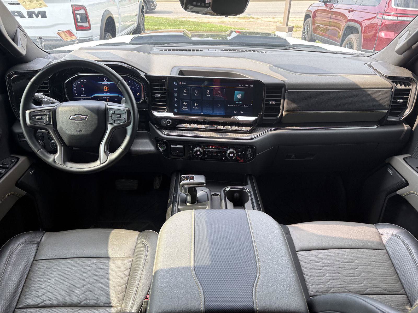 Used 2023 Chevrolet Silverado 1500 ZR2 w/ Technology Package AWD/4WD image 12