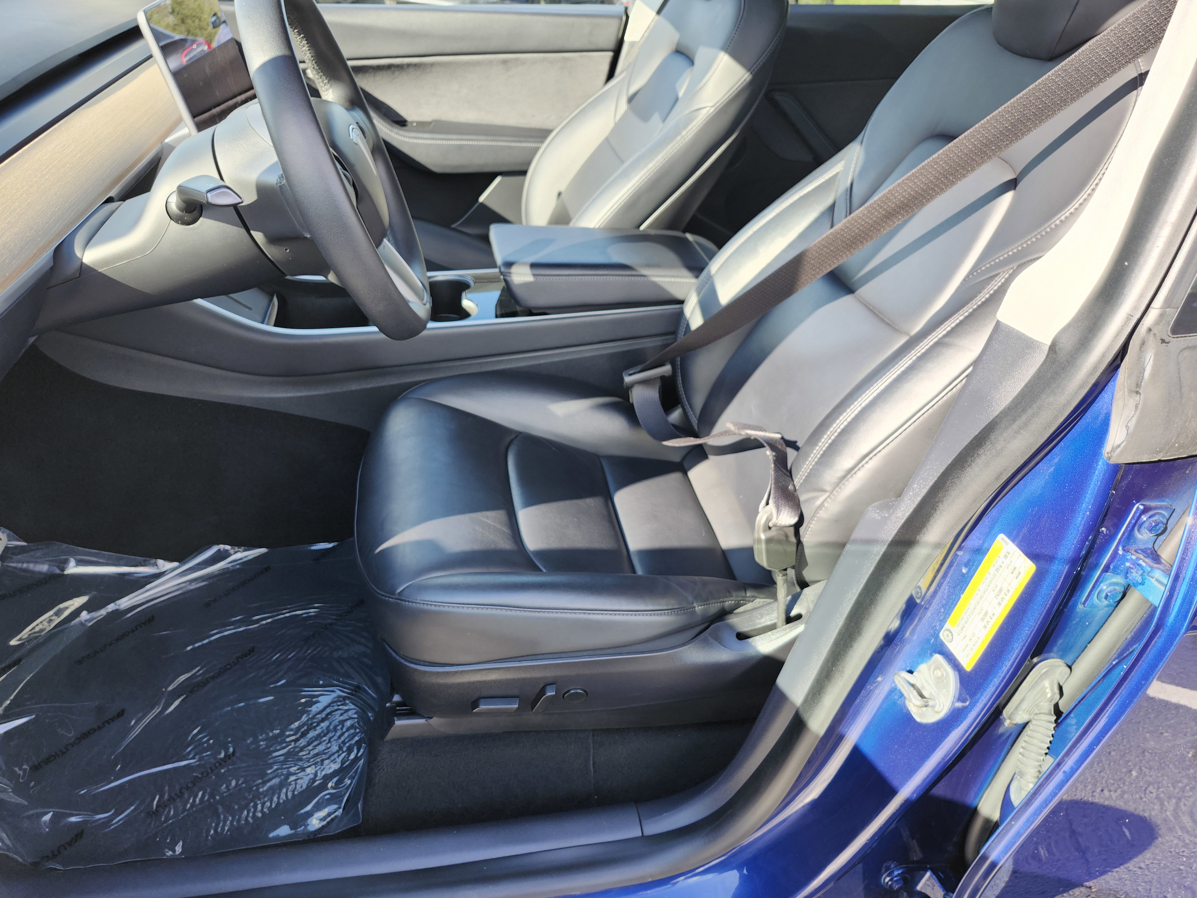 Used 2020 Tesla Model Y Performance image 25