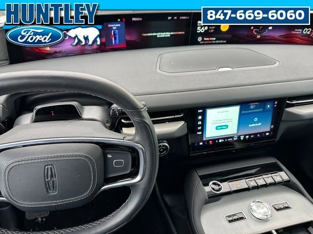 Used 2025 Lincoln Navigator L Reserve w/ Jet Appearance Package image 29
