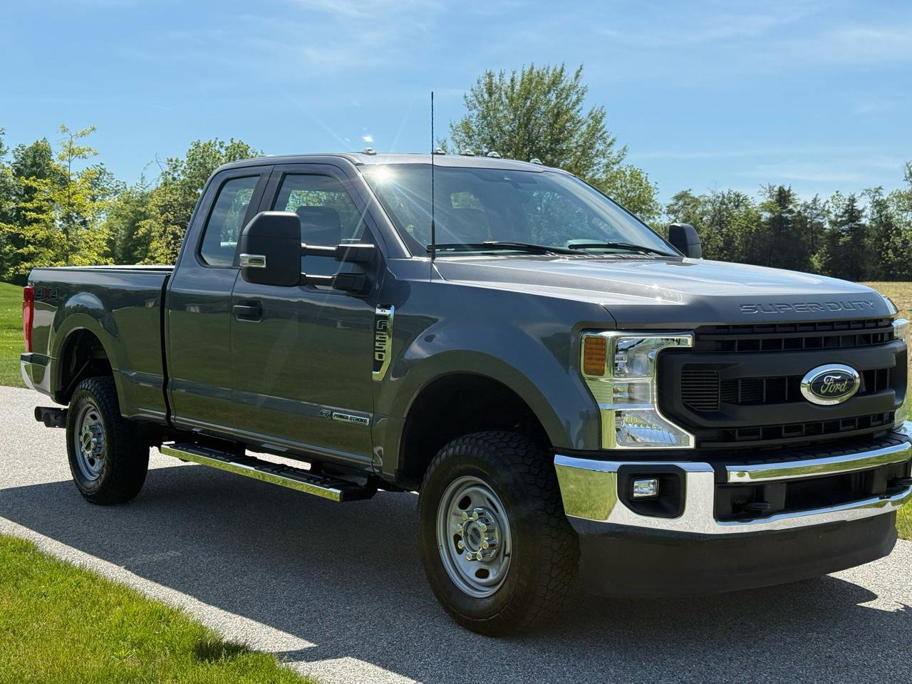 Used 2022 Ford F250 XL w/ Power Equipment Group AWD/4WD image 5