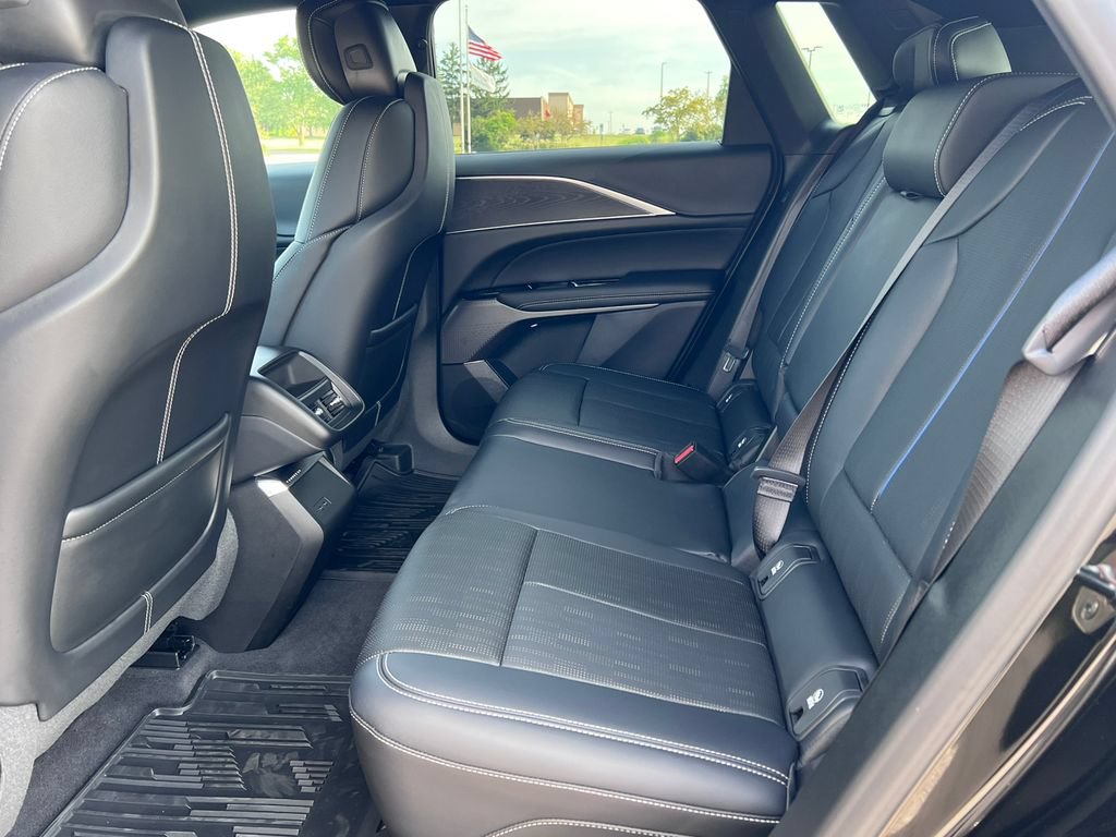 New 2026 Cadillac Lyriq Sport AWD/4WD image 4